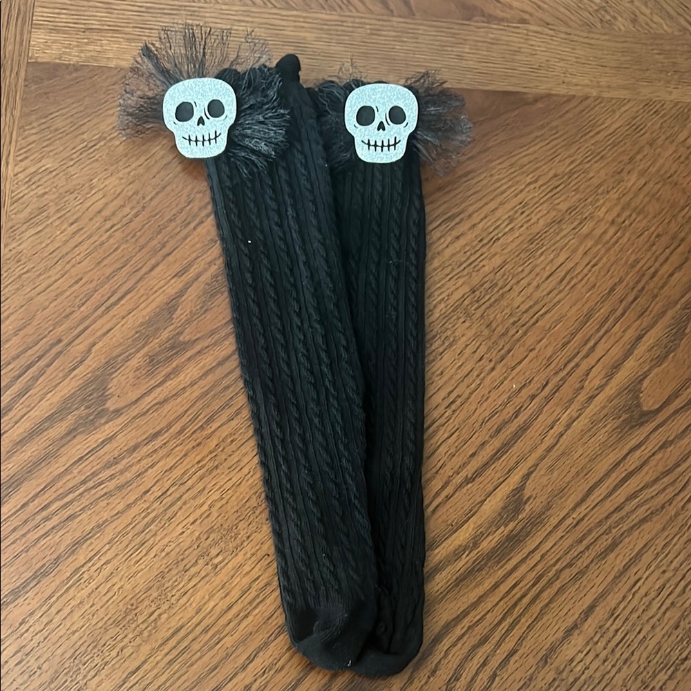 Black Skull Knee-High Socks
